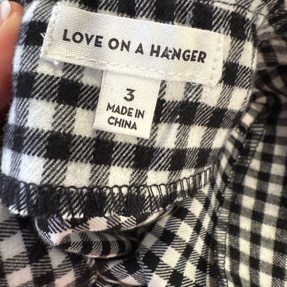 Love on a Hanger Black & White Plaid Mini Skirt – Size 3 - Picture 3 of 3